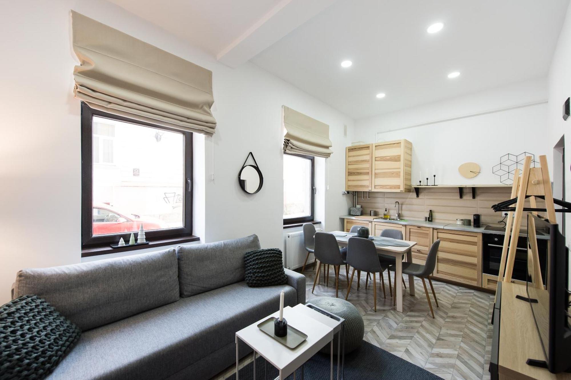 布拉索夫Charming Old Town Flat With Mountain View公寓 外观 照片