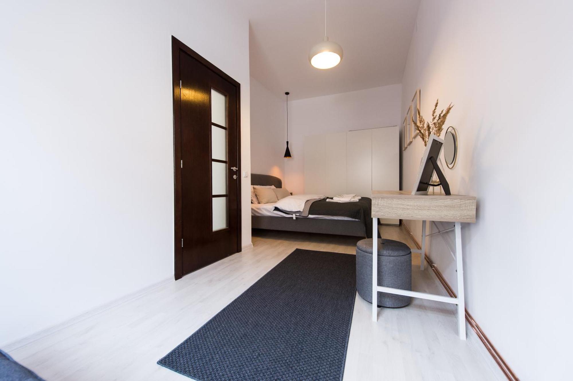 布拉索夫Charming Old Town Flat With Mountain View公寓 外观 照片