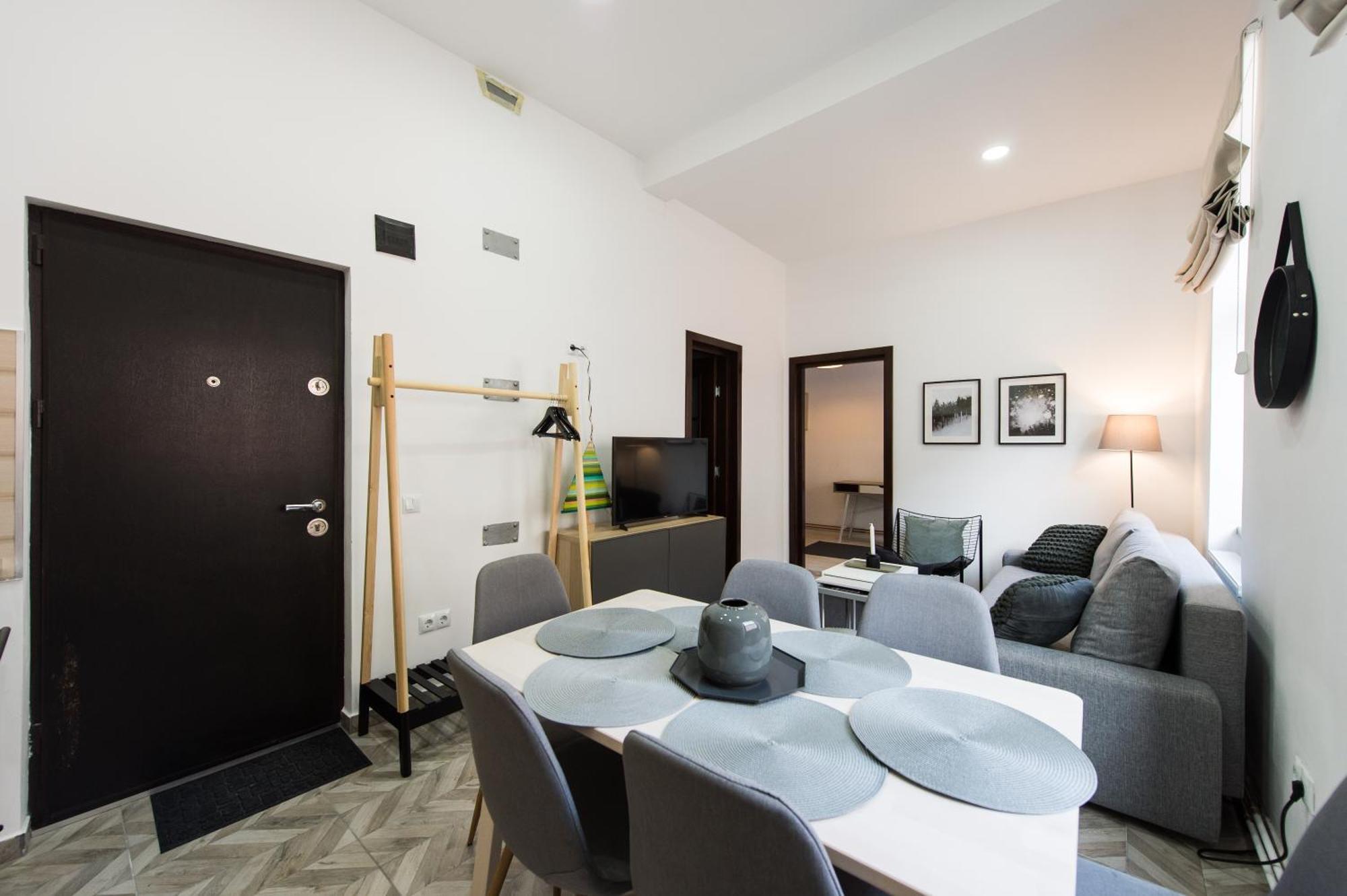 布拉索夫Charming Old Town Flat With Mountain View公寓 外观 照片