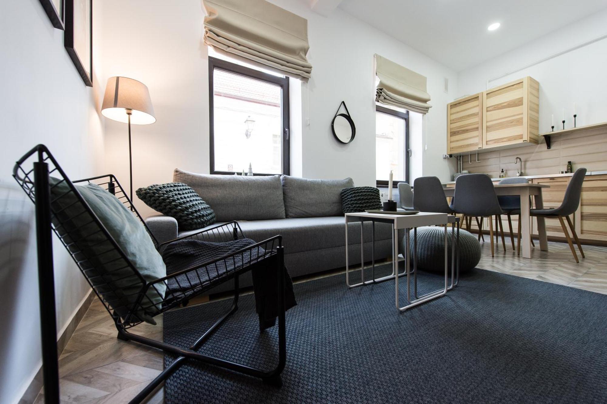 布拉索夫Charming Old Town Flat With Mountain View公寓 外观 照片